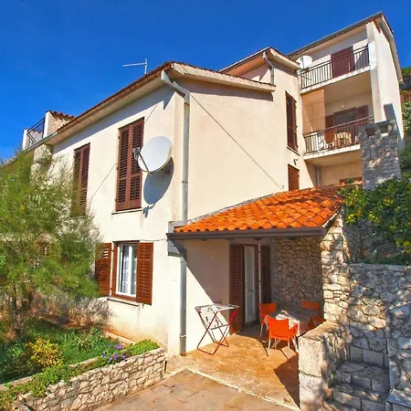 Fuer 4 Personen Ca 50 Qm In Rabac, Istrien Bucht Von Apartment Rabac