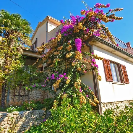 Fuer 4 Personen Ca 50 Qm In Rabac, Istrien Bucht Von Apartment